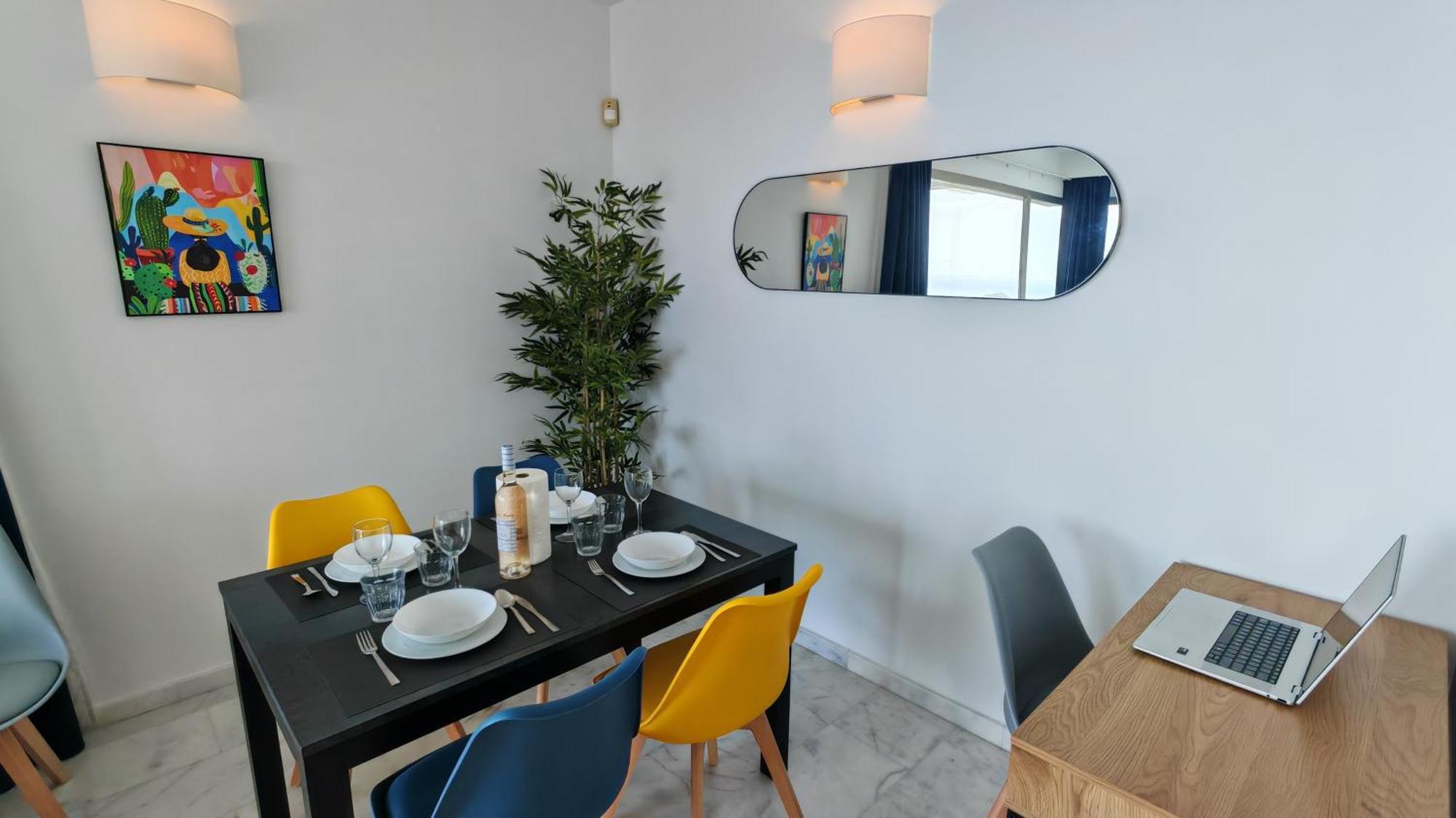 Benidorm High Rise Apartments - Sea Views - Torre Lugano Εξωτερικό φωτογραφία